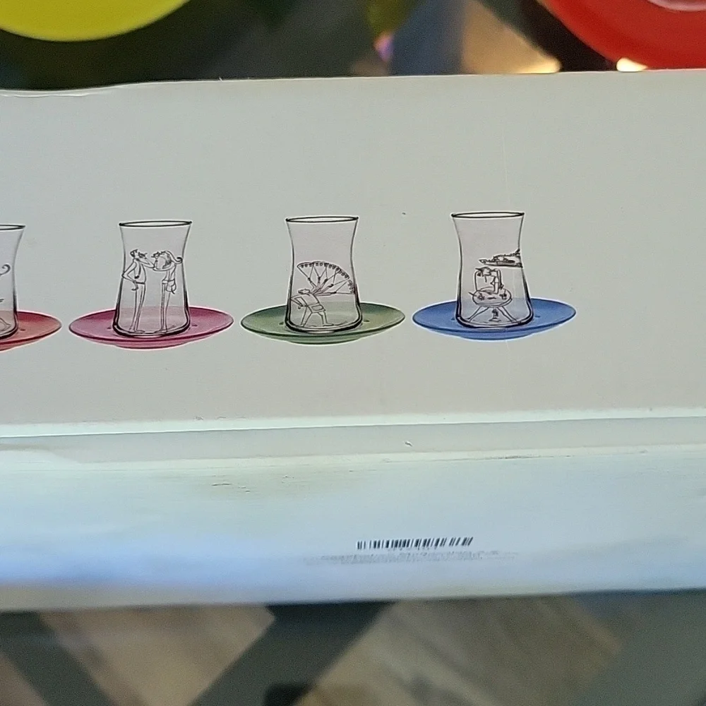 Teacup Set by Cartoonist Behiç Ak 5 Glasses Turkish Narrow  6 Saucers